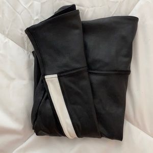 Spanx Side Stripe Faux Leather Leggings L